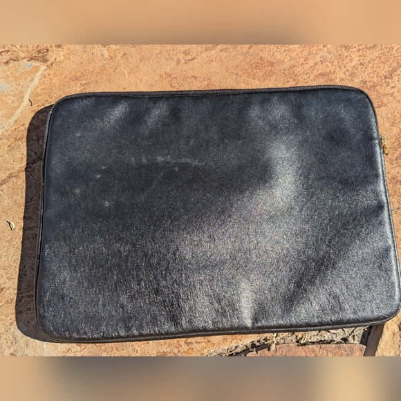 Isaac Mizrahi New York laptop large iPad or a notebook PC Leather padded cover - Picture 3 of 10